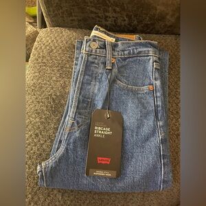 Rib cage Levi’s size 25 jeans in Georgie